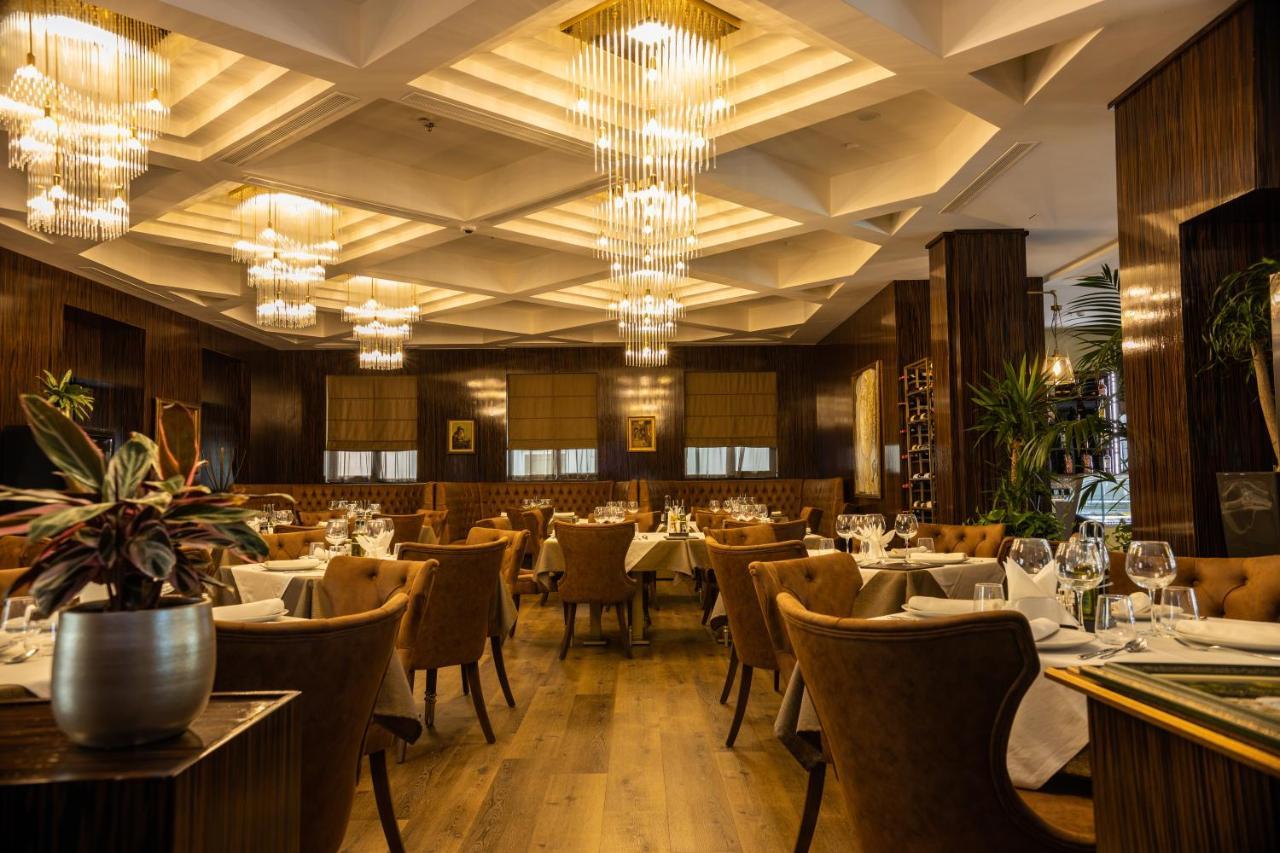 Hotel Golden Palace Shkodër エクステリア 写真