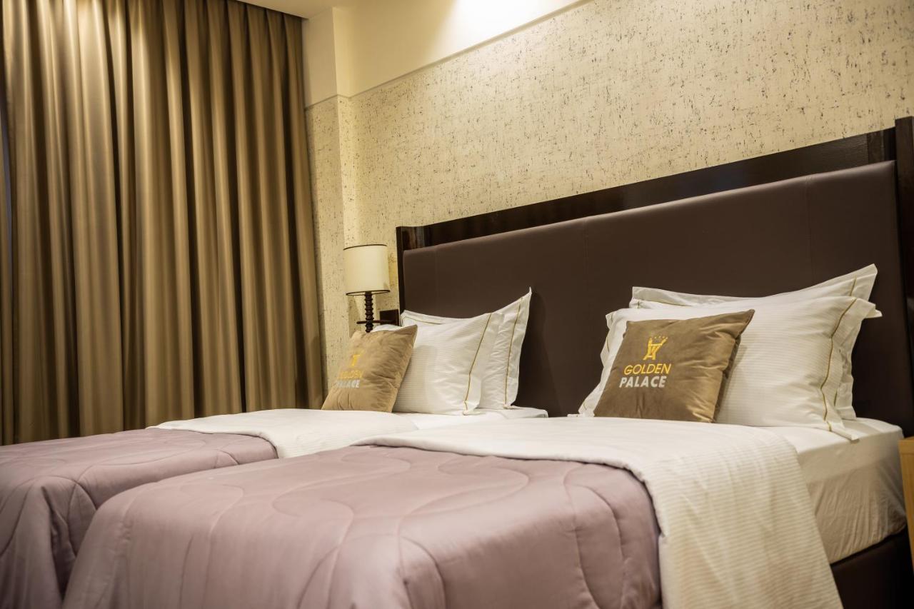 Hotel Golden Palace Shkodër エクステリア 写真