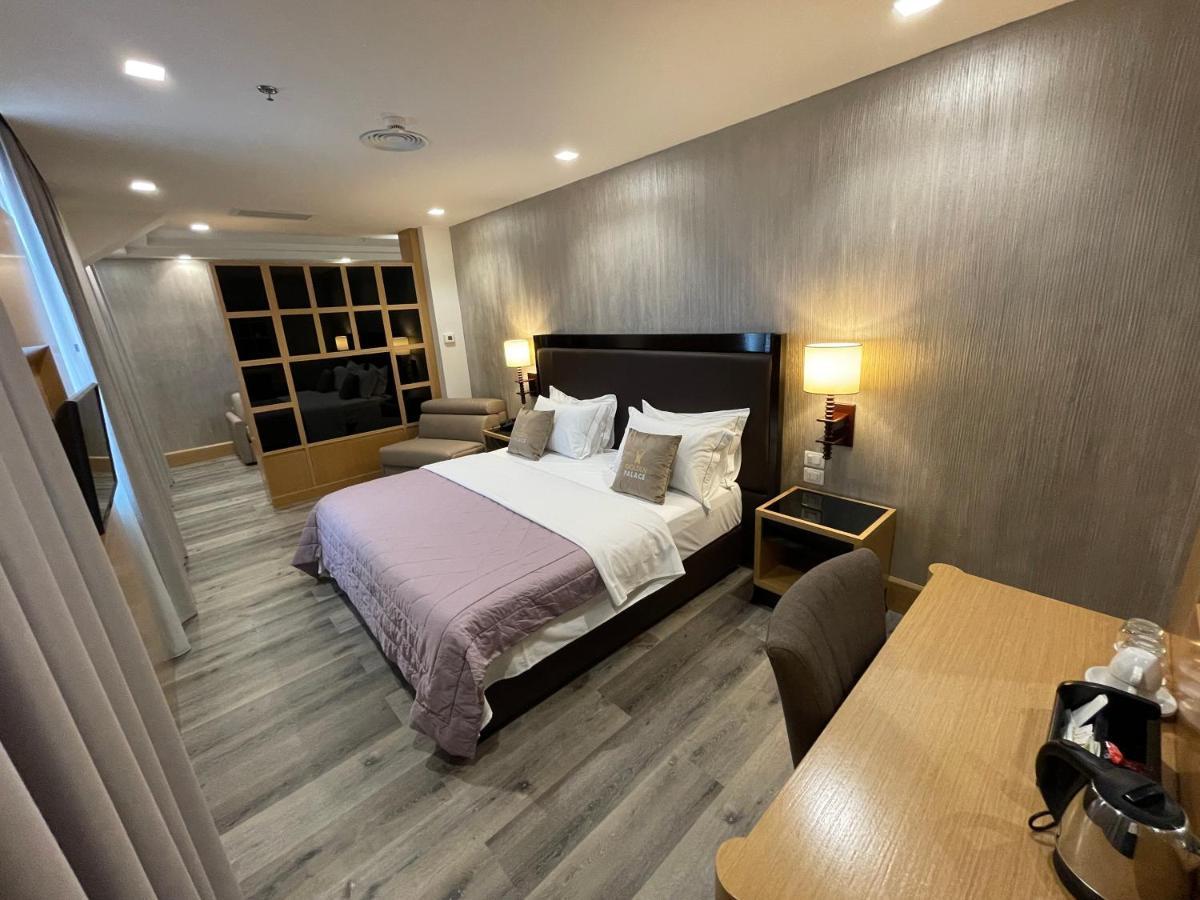 Hotel Golden Palace Shkodër エクステリア 写真